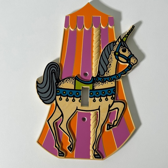 Vintage 70s General Electric Unicorn Carousel Light Switch Cover (13E) - Picture 1 of 4